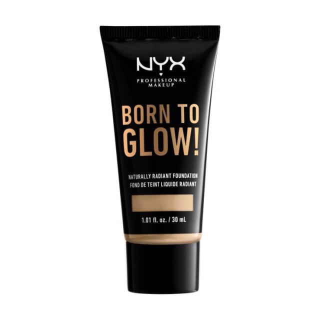 foto сяюча тональна основа для обличчя nyx professional makeup born to glow! naturally radiant foundation, 6.5 nude, 30 мл