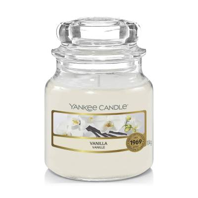 Podrobnoe foto ароматична свічка в банці yankee candle vanilla, 104 г